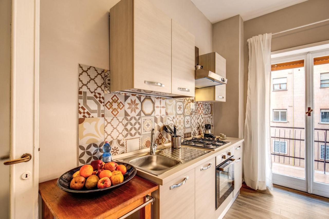 Aura Paradise Apartment Rome Exterior photo